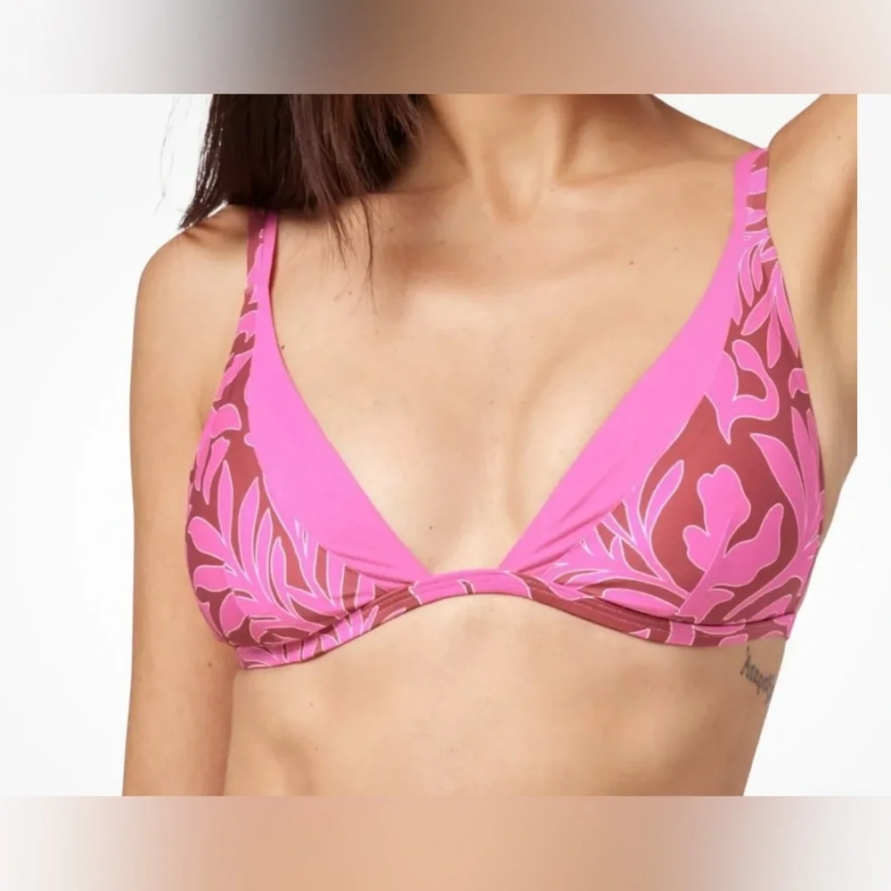 L*SPACE Womens Size S Tiki Tiki Pink Print Finneas Triangle Bikini Top NWT